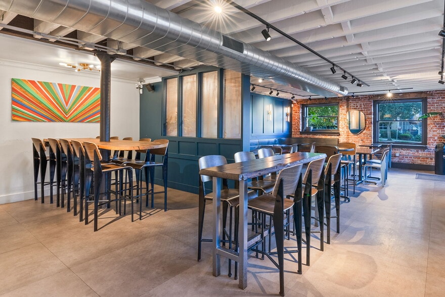 More Photos Of 507 S Howard St, Spokane Apartments For Sale