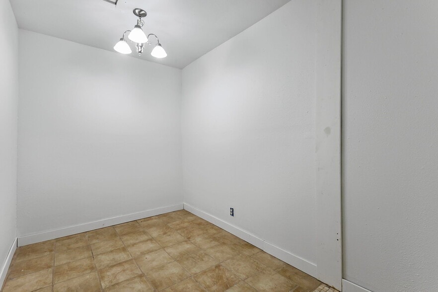 More Photos Of 163 S Main St, Huntington Office Residential For Sale