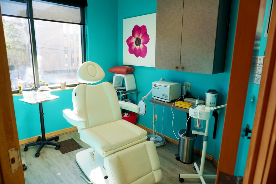 More Photos Of 162 Adams St, Denver Office For Lease