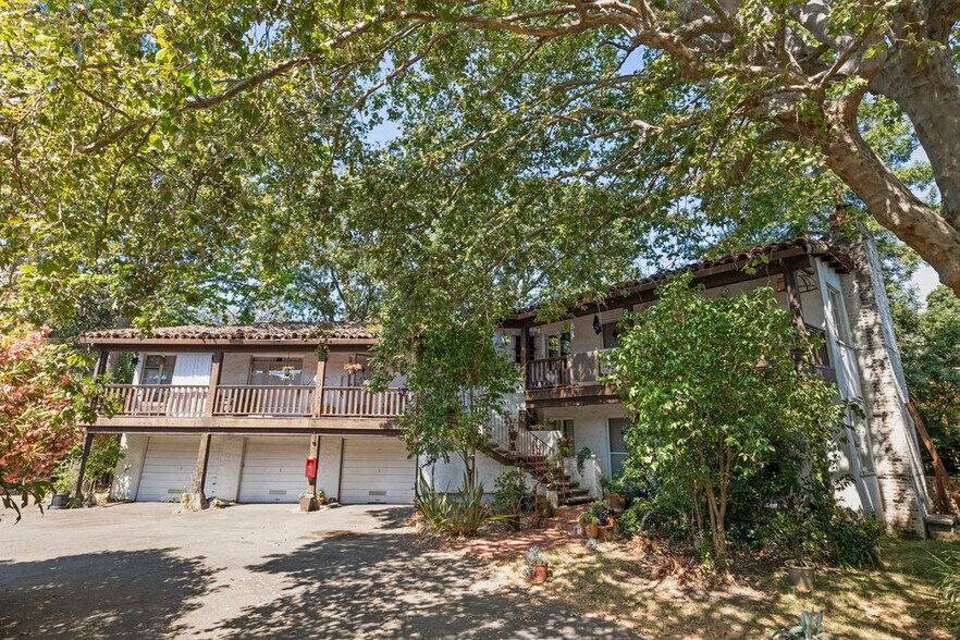 More Photos Of 1355 Sir Francis Drake Blvd, San Anselmo Apartments For Sale