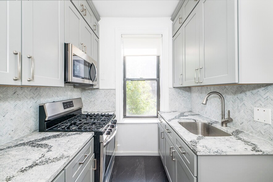 More Photos Of , Sunnyside Multifamily For Sale