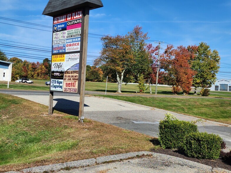 More Photos Of 696 Amity Rd, Bethany General Retail For Lease