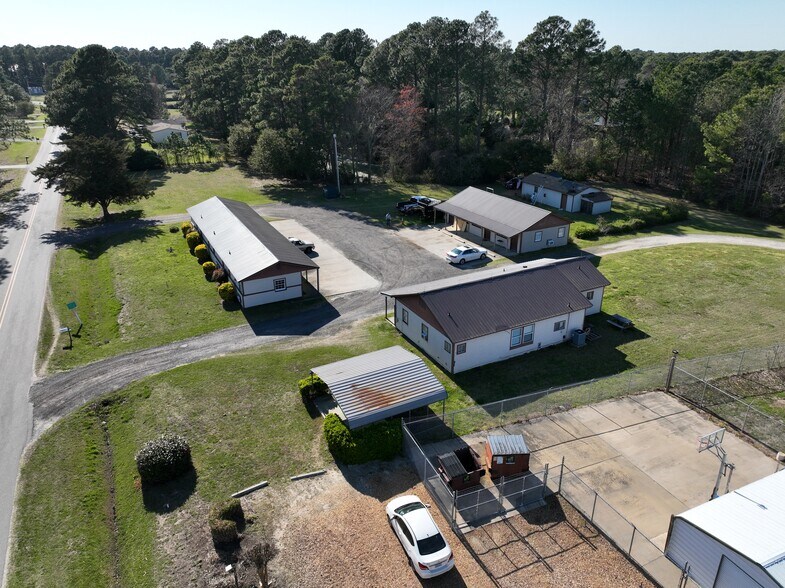 More Photos Of 112 N River Dr, Jarvisburg Hotel For Sale