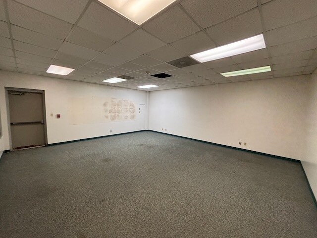 More Photos Of 701 Fairway Dr, Evansville Office For Sale