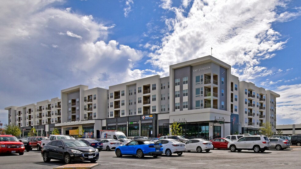 More Photos Of 200 Springtown Way, San Marcos Unknown For Lease