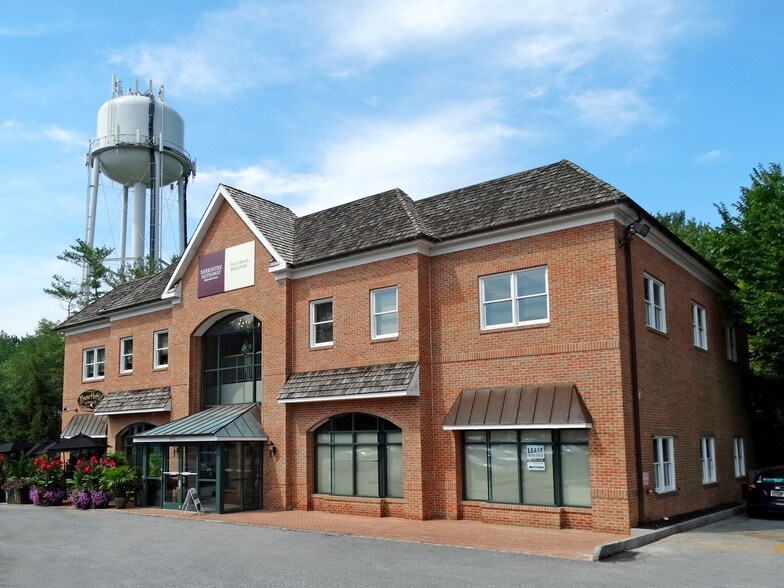 More Photos Of 3844 Kennett Pike, Greenville Unknown For Lease