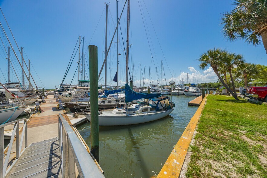 More Photos Of 65 Lewis Blvd, Saint Augustine Marina For Sale