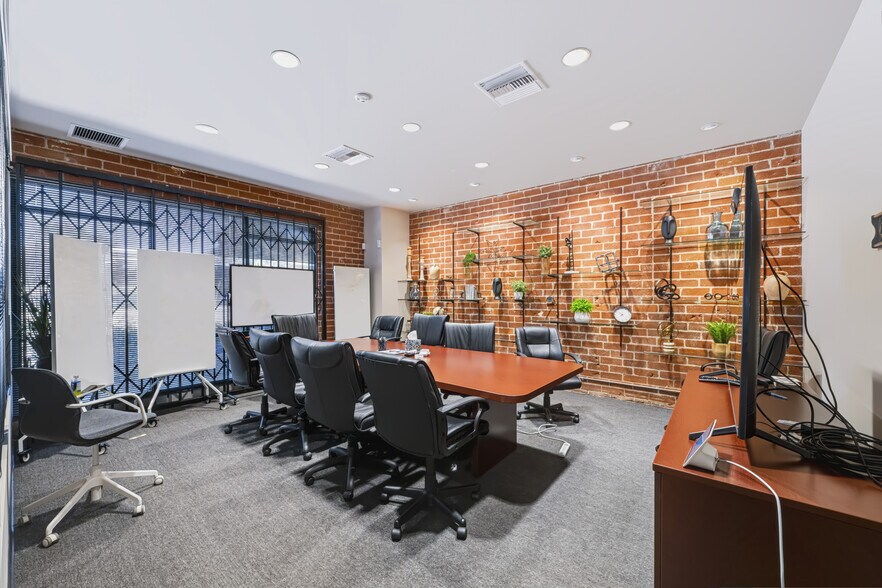 More Photos Of 161 Pasadena Ave, South Pasadena Loft Creative Space For Lease