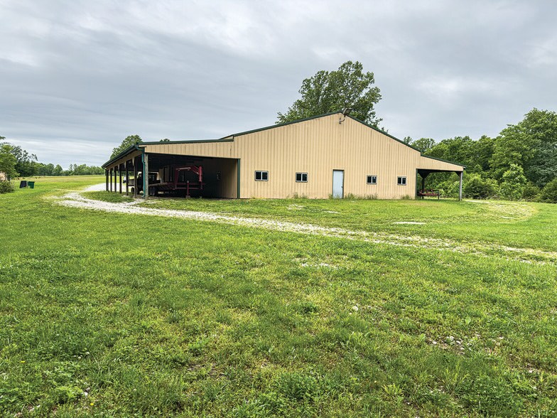 More Photos Of 2475 W County Road 1050 S, Cloverdale Land For Sale