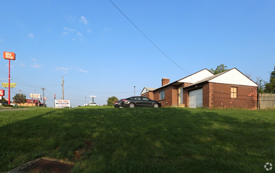 More Photos Of 2430 E Sharon Rd, Cincinnati Land For Sale