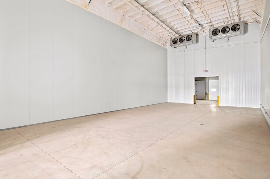 More Photos Of 9342 SE Loop 410, San Antonio Refrigeration Cold Storage For Sale