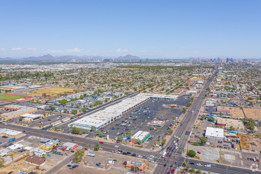 More Photos Of 3324-3348 N Van Buren St, Phoenix Unknown For Lease