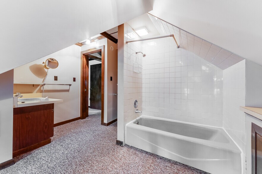 More Photos Of 1266 National Pike, Hopwood Apartments For Sale