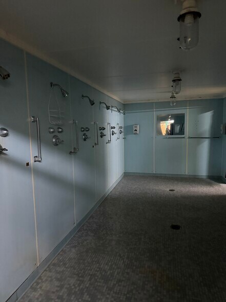 More Photos Of 700 Dura Beauty Ln, Wisconsin Rapids Warehouse For Lease