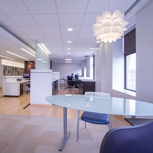 More Photos Of 277 Alexander St, Rochester Office Residential For Lease