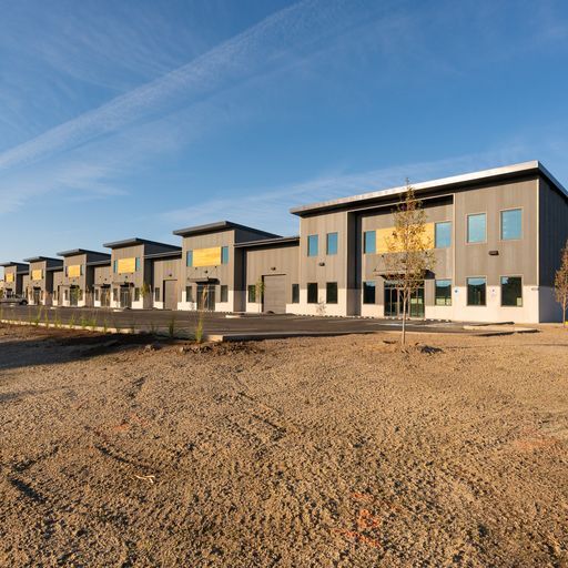 More Photos Of 2605 SW 1st St, Redmond Industrial For Lease