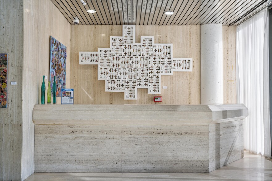 More Photos Of 12000 Biscayne Blvd, Miami Office For Lease