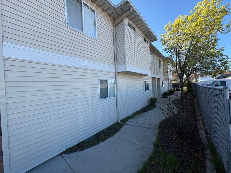 More Photos Of 119 E King St, Meridian Apartments For Sale