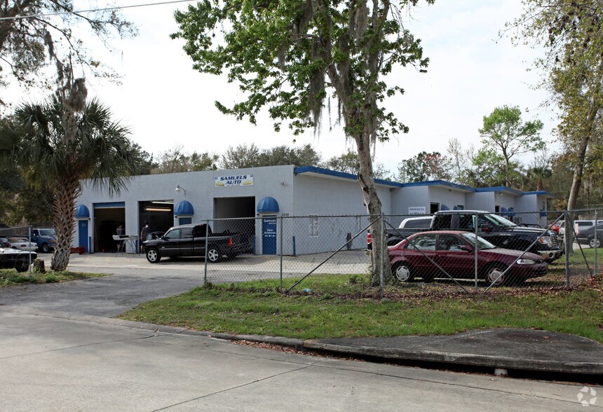 More Photos Of 5508 Benchmark Ln, Sanford Warehouse For Sale