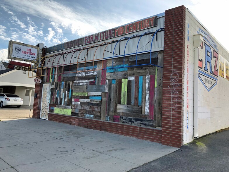 More Photos Of 915 N Fulton St, Fresno Storefront For Lease