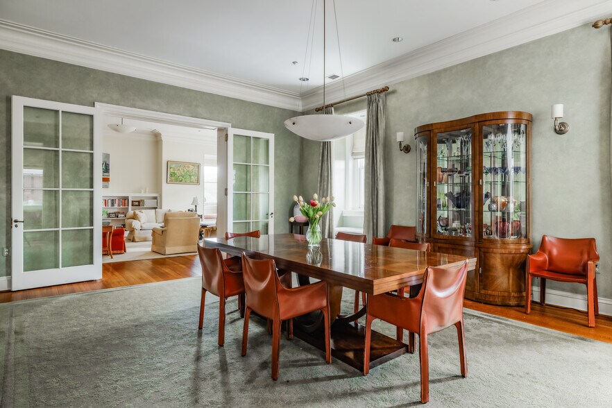 More Photos Of 2000 Massachusetts Ave NW, Washington Office Residential For Sale