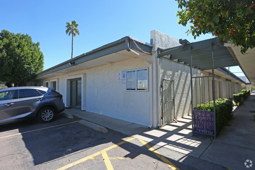 More Photos Of 6730 E McDowell Rd, Scottsdale Office For Sale