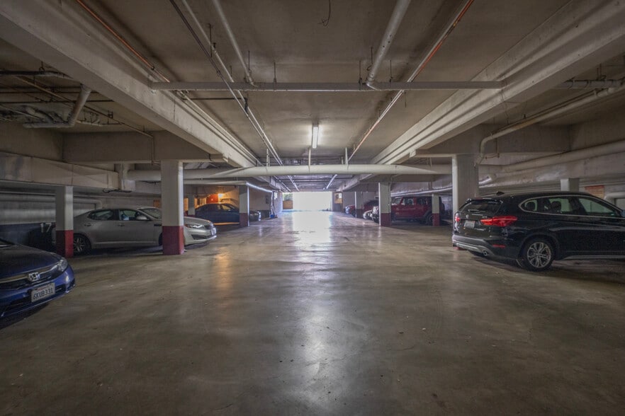 More Photos Of 161 S St. Andrews Pl, Los Angeles Apartments For Sale