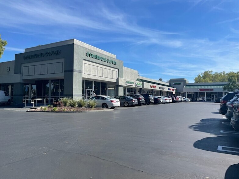 Primary Photo Of 137 E El Camino Real, Mountain View Unknown For Lease