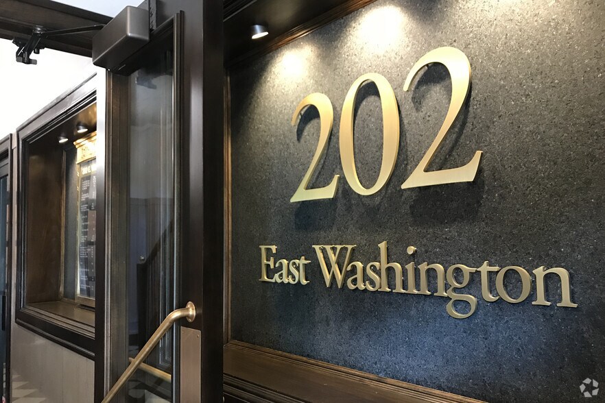 More Photos Of 200-202 E Washington St, Ann Arbor Medical For Lease