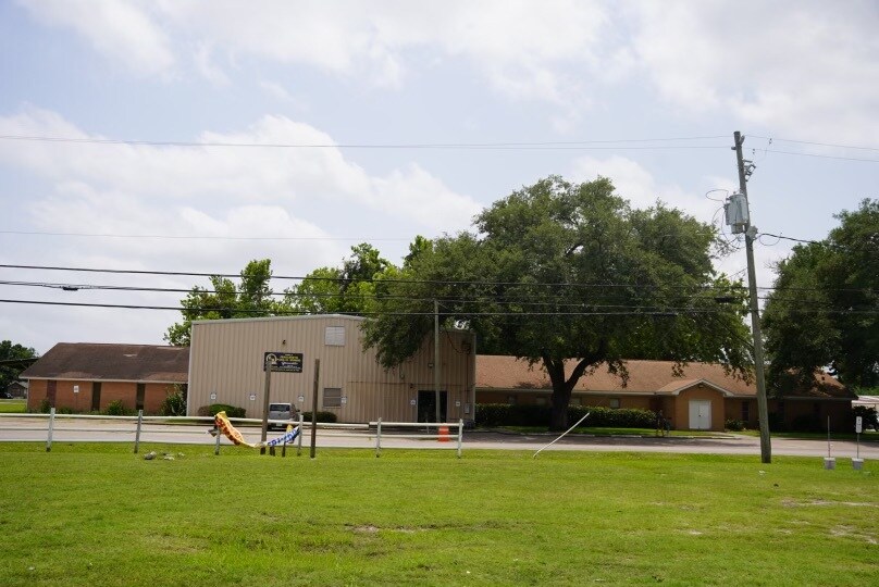 More Photos Of 8430 Airline Dr, Houston Religious Facility For Sale