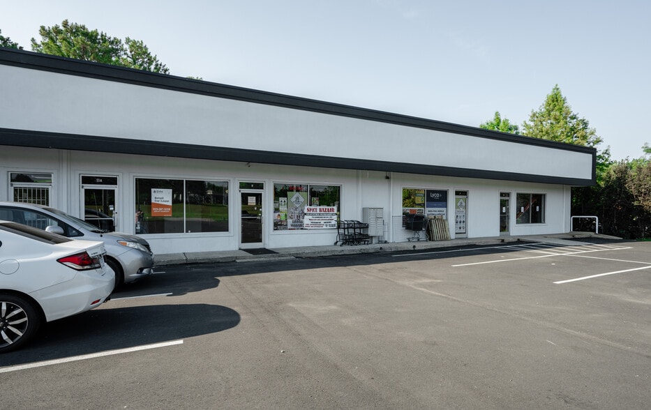 More Photos Of 4142 Durham Chapel Hill Blvd, Durham Freestanding For Lease