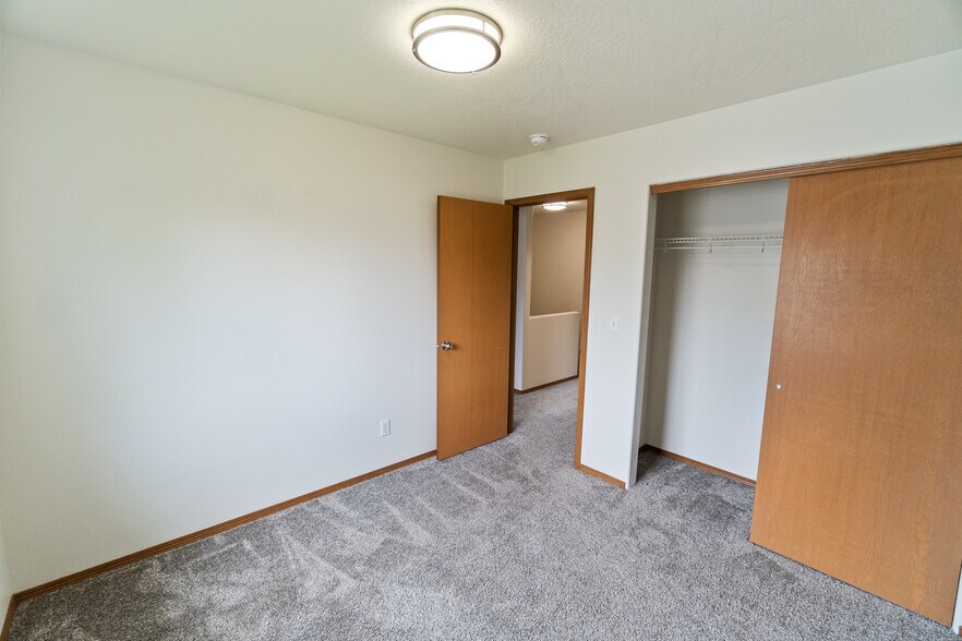 More Photos Of 1405 E Gilbert Ave, Coeur d'Alene Apartments For Sale