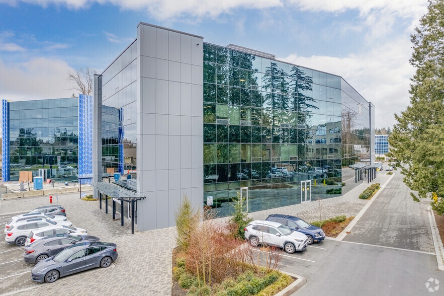 More Photos Of 15350 Croydon Dr, Surrey Office For Lease