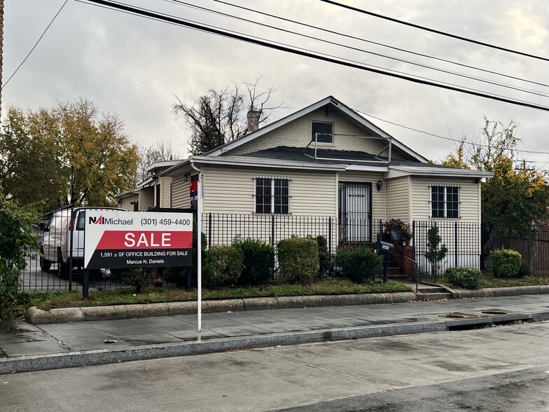 Primary Photo Of 1605 Kenilworth Ave NE, Washington Industrial For Sale