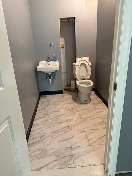 More Photos Of 226 New Brunswick Ave, Perth Amboy Apartments For Lease