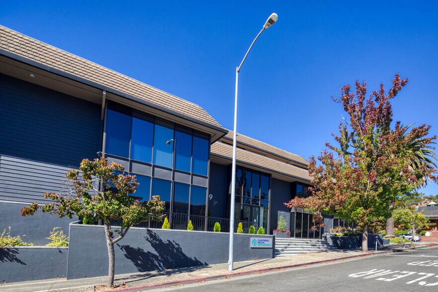 More Photos Of 1099 D St, San Rafael Medical For Sale