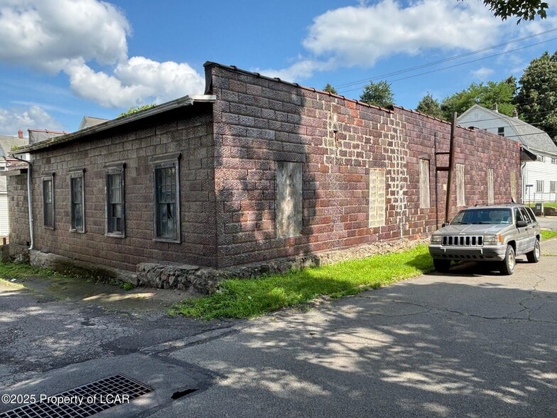 More Photos Of 164 W Main St, Glen Lyon Auto Repair For Sale