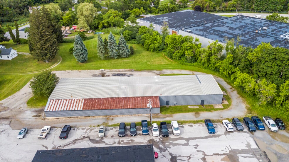 More Photos Of 123 Park St, Rutland Manufacturing For Lease