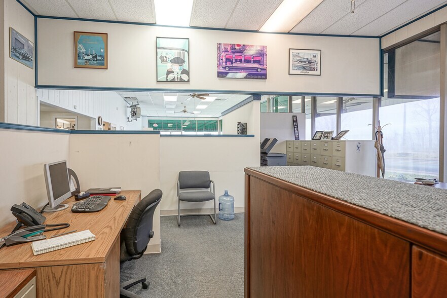 More Photos Of 100 White Horse Pike, Oaklyn Auto Dealership For Sale