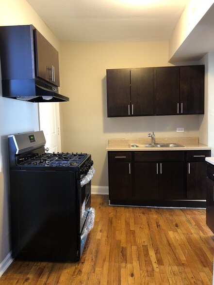 More Photos Of 3548 W 15th St, Chicago Apartments For Sale
