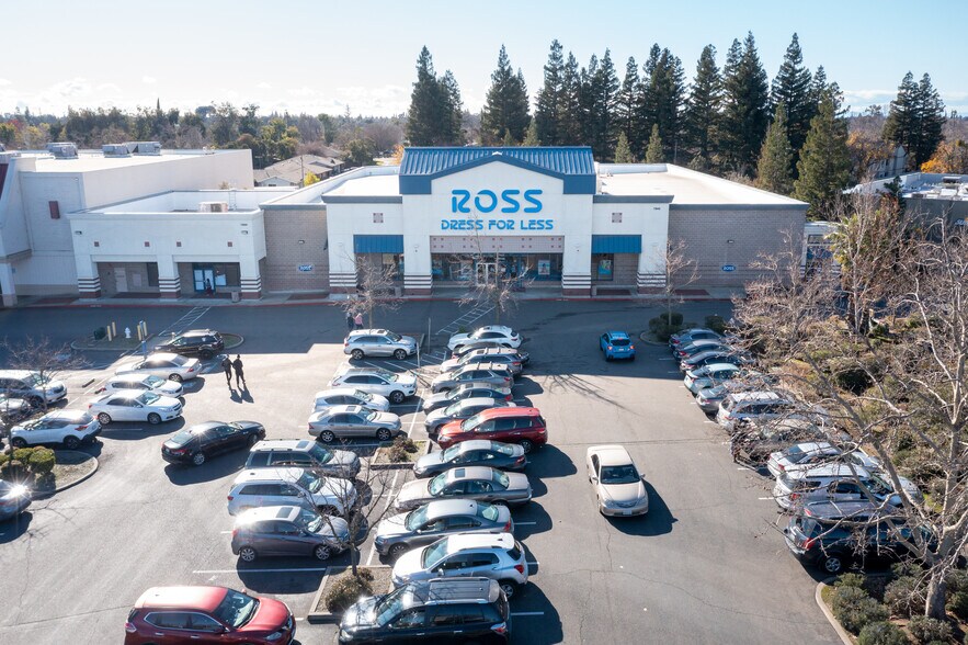 More Photos Of 7342-7350 Greenback Ln, Citrus Heights General Retail For Lease