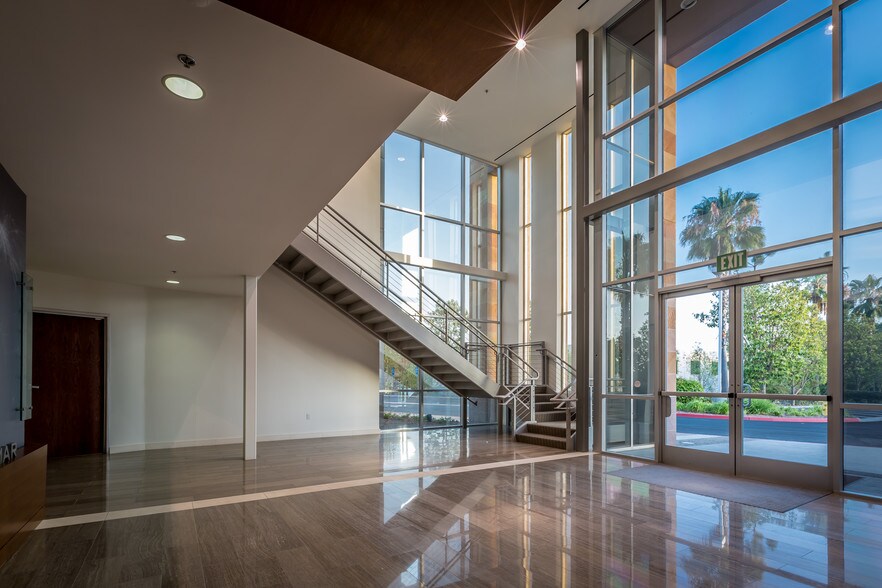 More Photos Of 3220 Executive Ridge, Vista Office For Sale