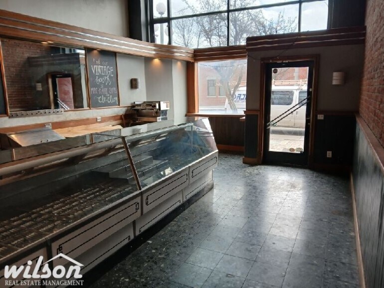 More Photos Of 107 W 3rd Ave, Ellensburg Restaurant For Lease