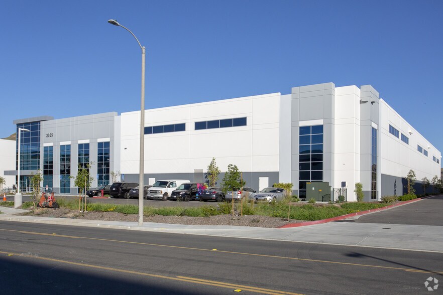 More Photos Of 2455 Conejo Spectrum St, Thousand Oaks Unknown For Lease