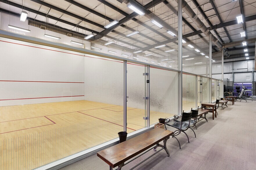 More Photos Of 2145 Chestnut St, Chattanooga Specialty For Lease