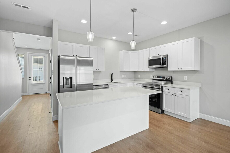 More Photos Of 4109 Pleasant Ridge Rd, Knoxville Apartments For Sale