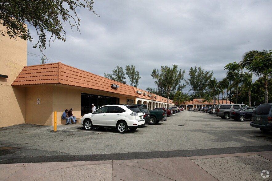 More Photos Of Harbor Dr @ Harbor Dr., Miami Unknown For Lease