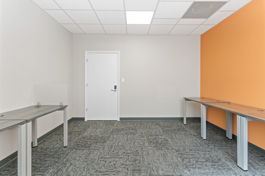 More Photos Of 4640 S University Dr, Davie Medical For Sale