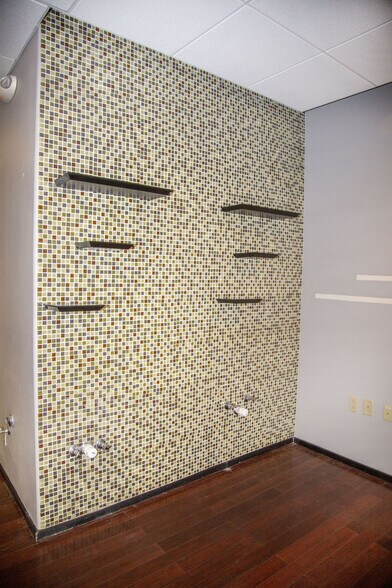 More Photos Of 314-336 Adams St SE, Albuquerque Office For Sale