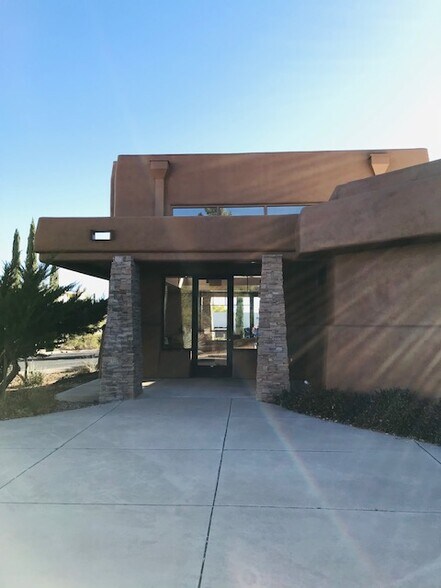 More Photos Of 2277 E Wilcox Dr, Sierra Vista Medical For Sale